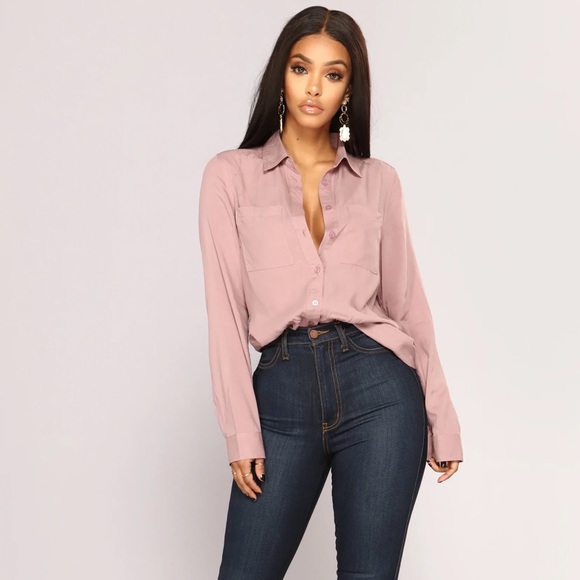 Fashion Nova Tops - Button up blouse